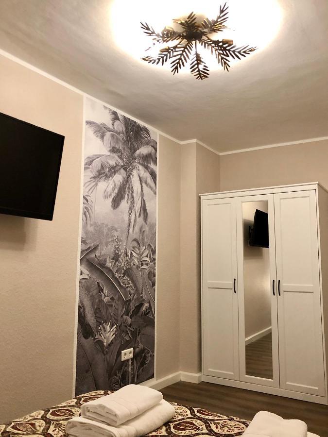 Ferienwohnung Junglepartment GE-Altstadt Gelsenkirchen Exterior foto